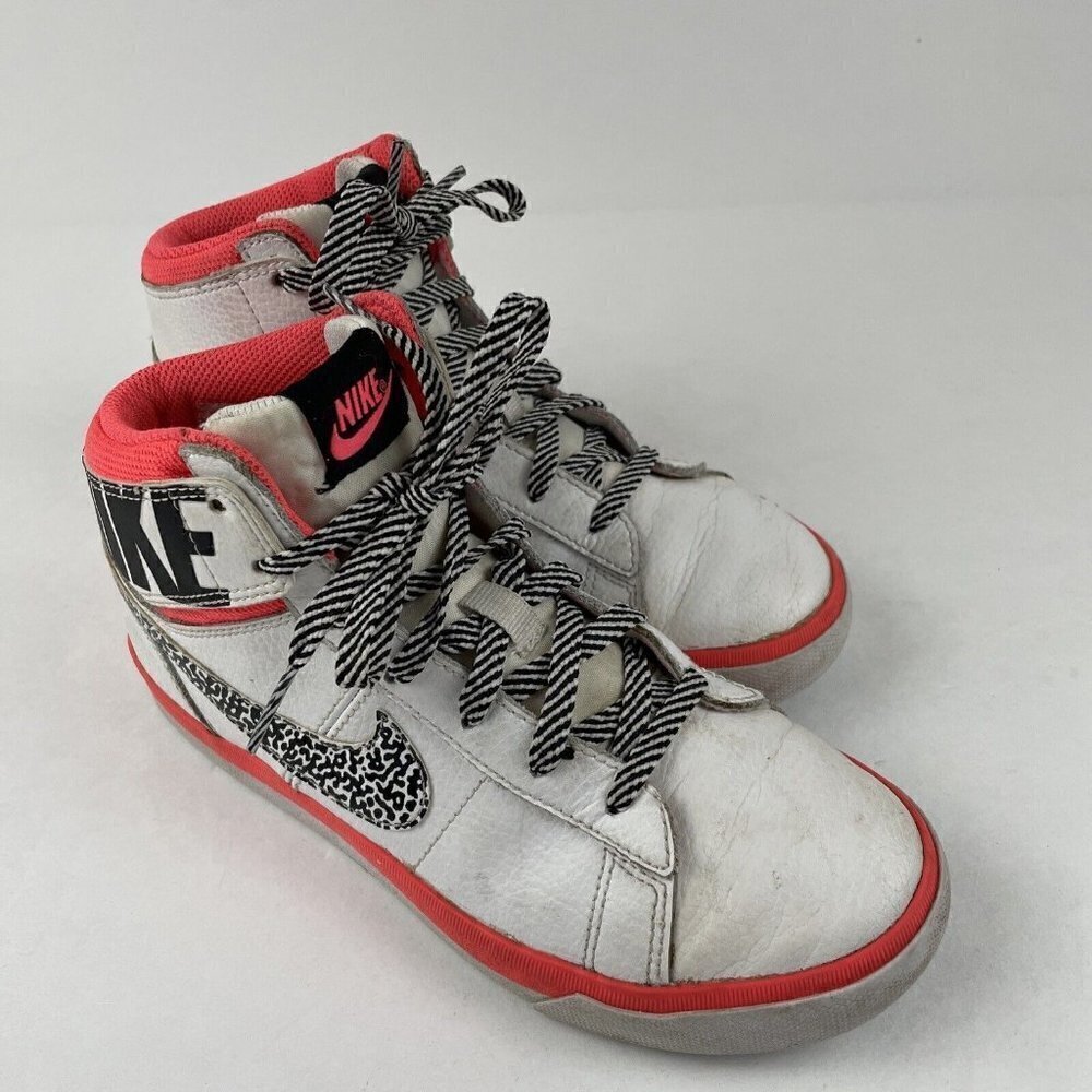 Nike Mid Top Youth Kids 1.5Y Lace Up White Coral 854239-101